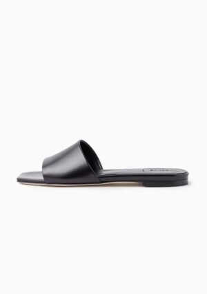 Slide | Black